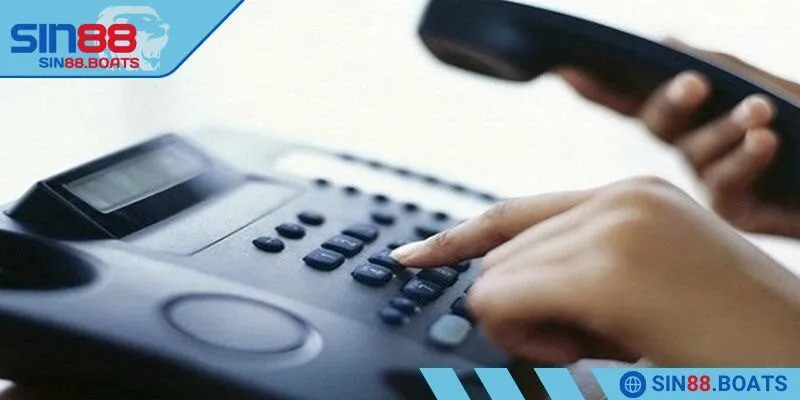 Giải quyết nhanh chóng mọi vấn đề phát sinh qua hotline